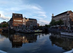 Normal_leiden-1741562_960_720